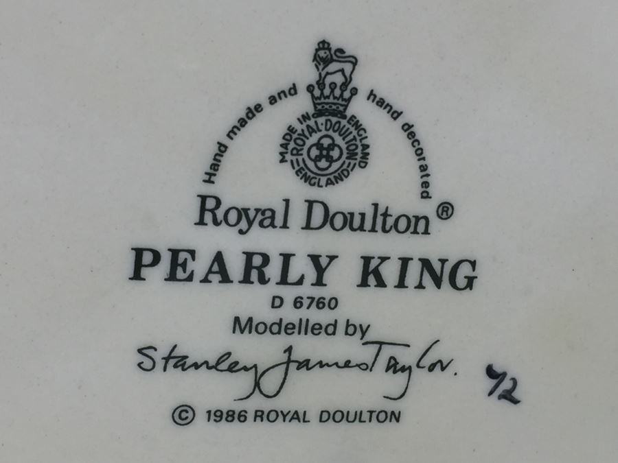 Royal Doulton Large 'Pearly King' D6760 Character Pitcher 1986 [Photo 12]