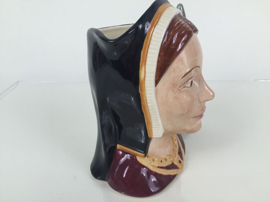 Royal Doulton Large 'Catherine of Aragon' D6643 Character Jug 1975 [Photo 9]