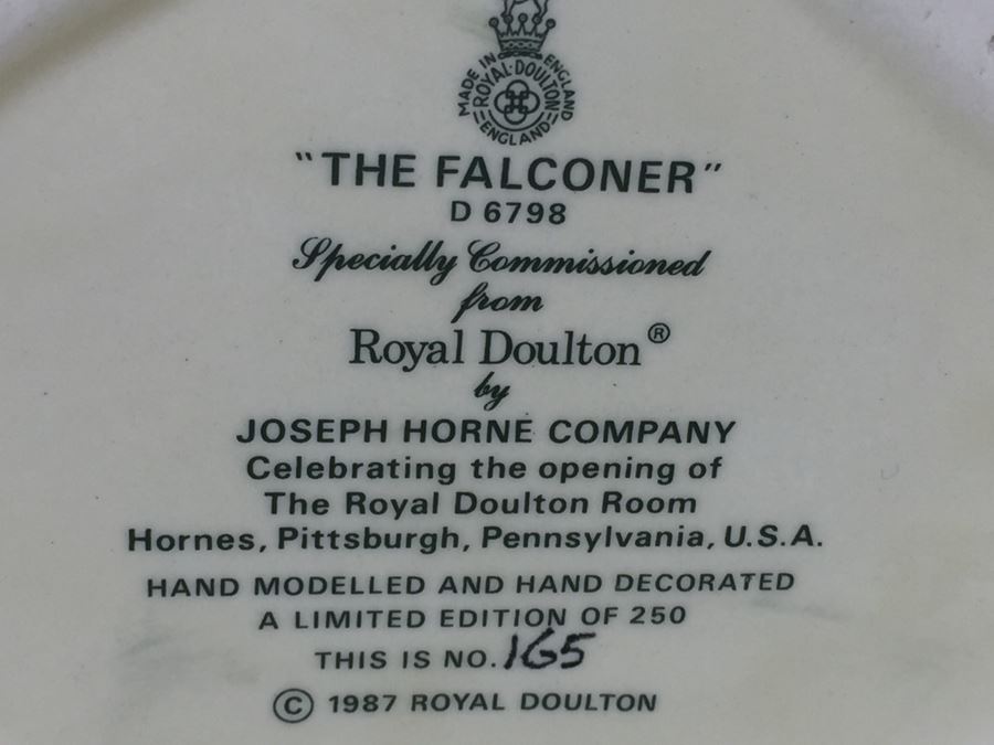 Royal Doulton Large 'The Falconer' D6798 Character Pitcher 1987 Limited Edition 165 Of 250 [Photo 16]