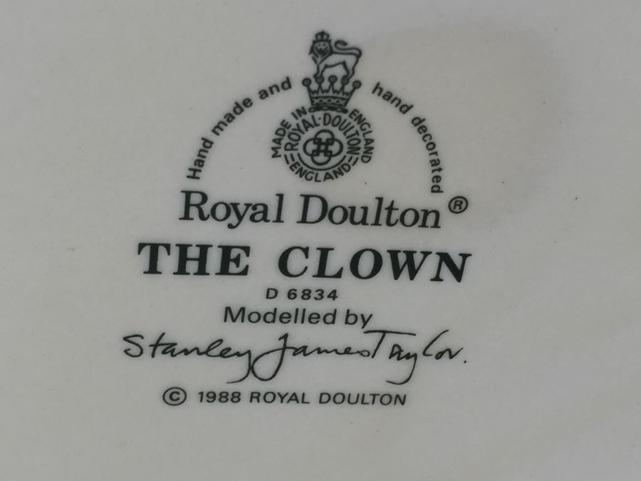 Royal Doulton Large 'The Clown' D6834 Character Jug 1988 [Photo 10]