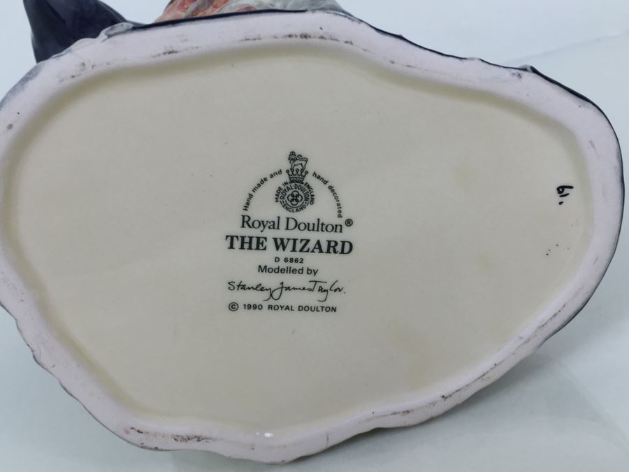 Royal Doulton Large 'The Wizard' D6862 Character Pitcher 1990 [Photo 11]
