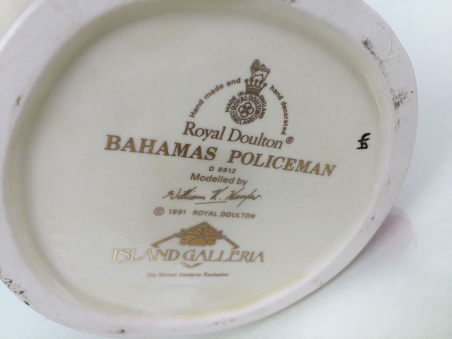 Royal Doulton Large 'Bahamas Policeman ' D6912 Character Pitcher 1991 [Photo 3]