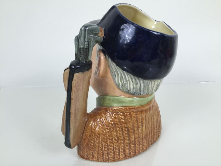 Royal Doulton Large 'The Golfer' D6627 Character Pitcher 1970 [Photo 6]