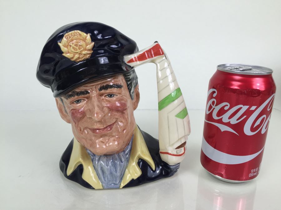 Royal Doulton Large 'Yachtsman' D6820 Character Pitcher 1988 [Photo 4]