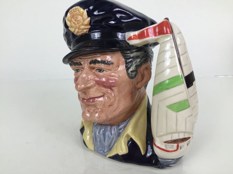 Royal Doulton Large 'Yachtsman' D6820 Character Pitcher 1988 [Photo 6]