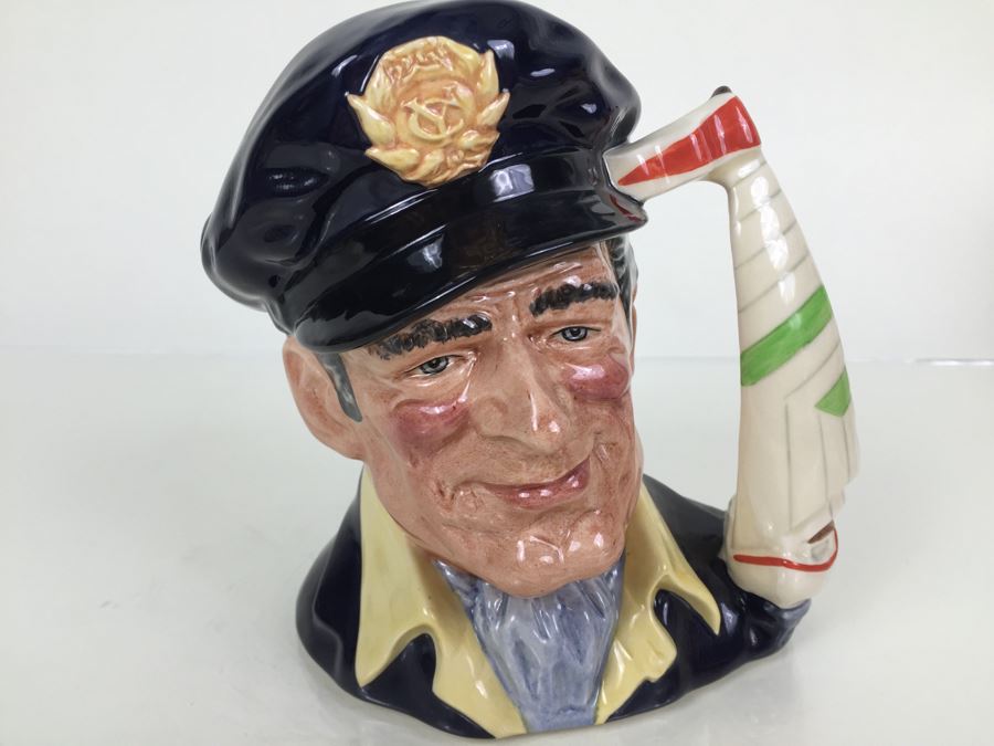 Royal Doulton Large 'Yachtsman' D6820 Character Pitcher 1988 [Photo 11]