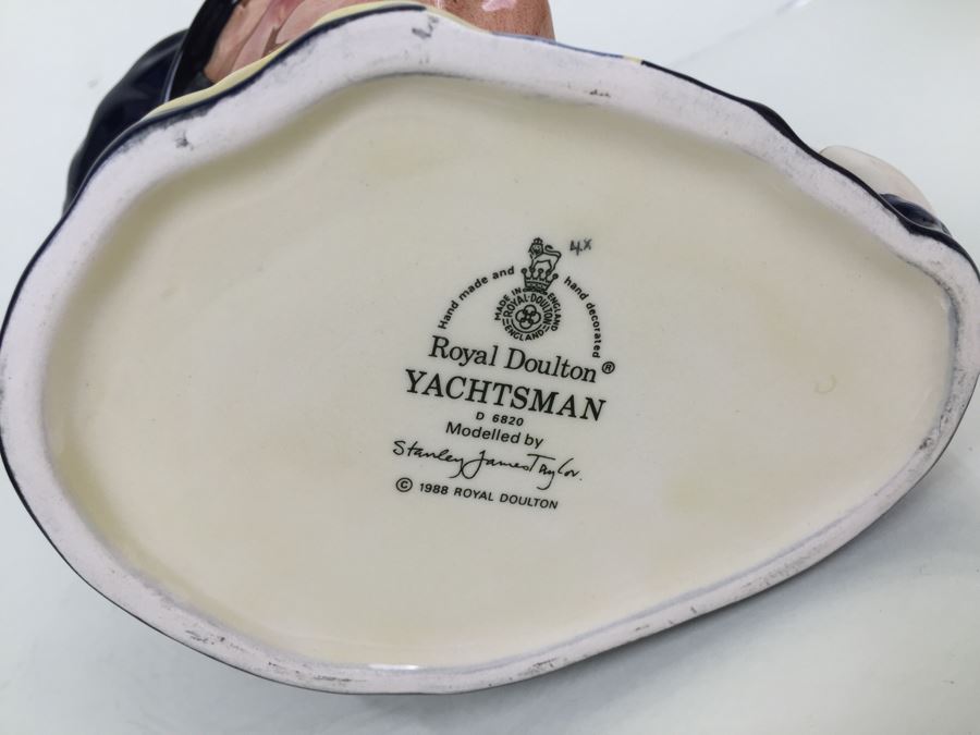 Royal Doulton Large 'Yachtsman' D6820 Character Pitcher 1988 [Photo 3]