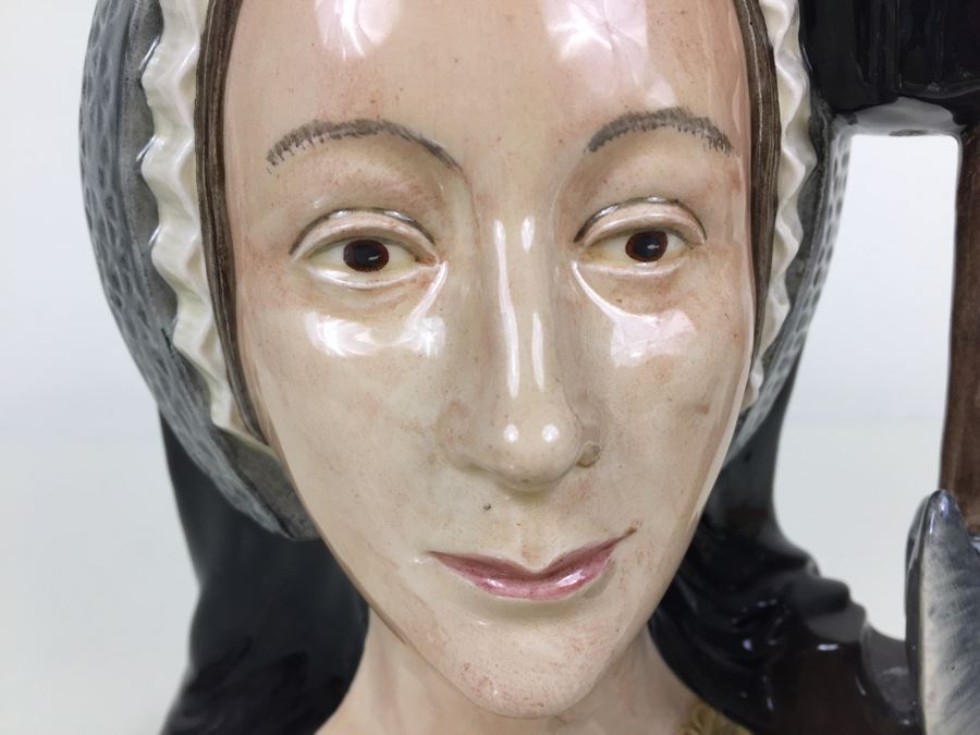 Royal Doulton Large 'Anne Boleyn' D6644 Character Pitcher 1975 [Photo 2]
