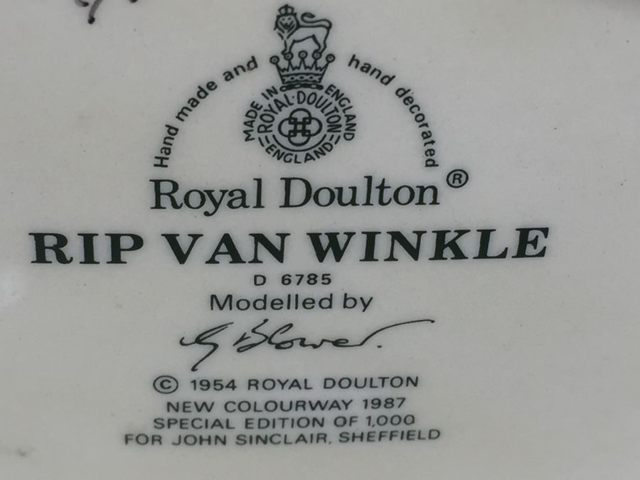 Royal Doulton Large 'Rip Van Winkle' D6785 Character Pitcher 1987 Special Edition Of 1,000 [Photo 14]