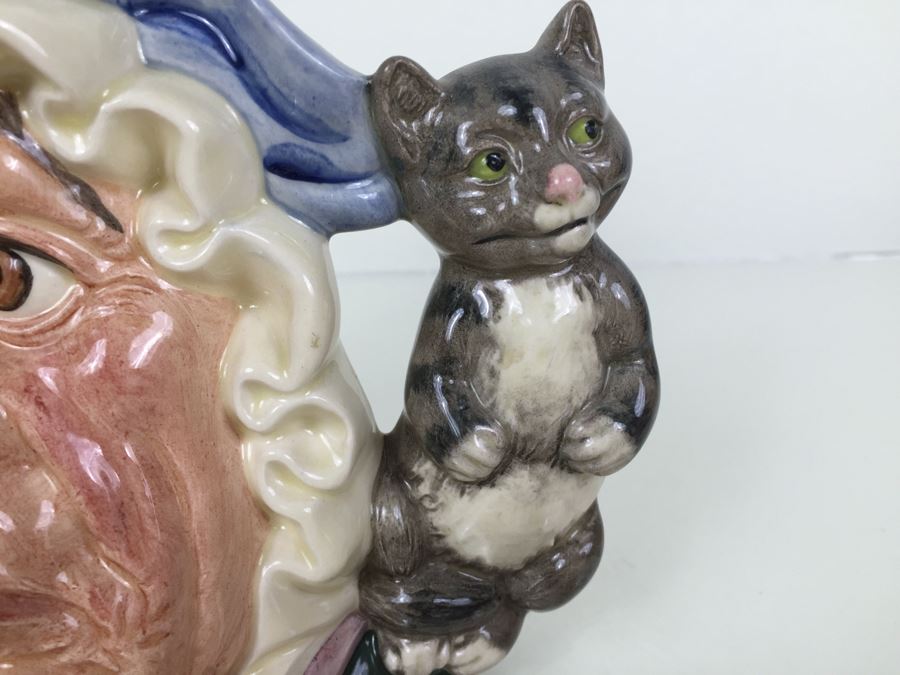 Royal Doulton Large 'The Cook And The Cheshire Cat' D6842 Character Jug 1989 [Photo 5]