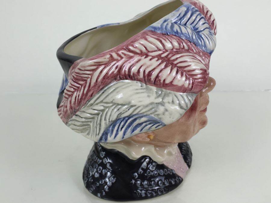 Royal Doulton Large 'Pearly Queen' D6759 Character Jug 1986 [Photo 8]