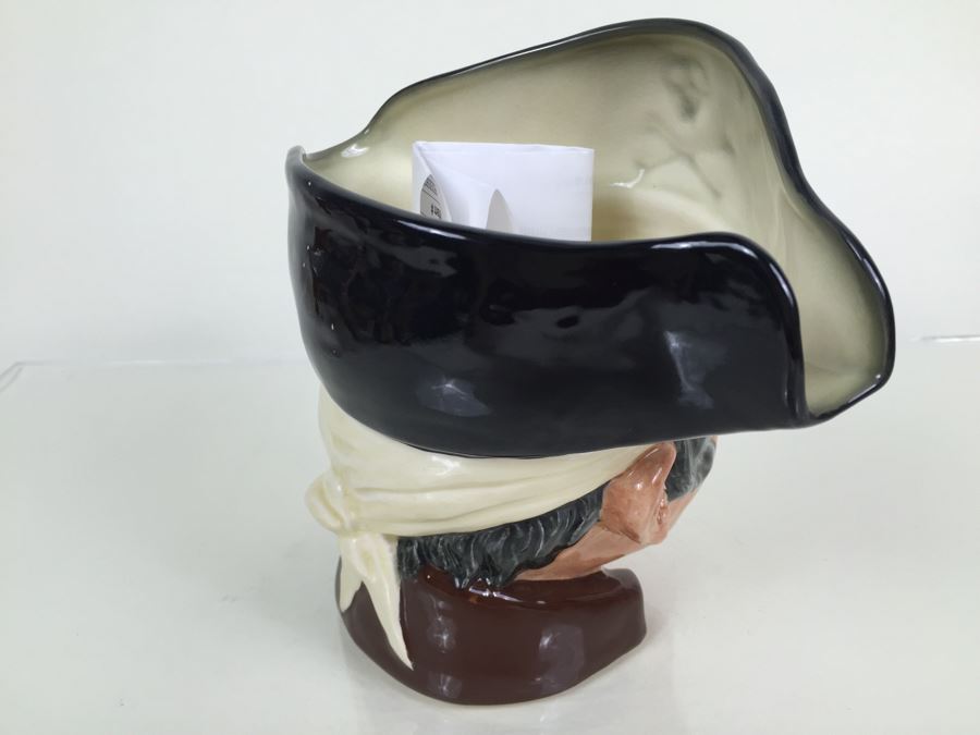 Royal Doulton Large 'Long John Silver' D6335 Character Pitcher [Photo 8]