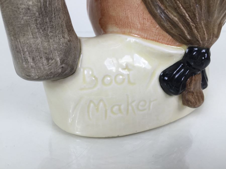 Royal Doulton Large 'Bootmaker' D6572 Character Jug 1962 [Photo 8]