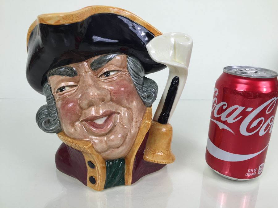 Royal Doulton Large 'Town Crier' D6530 Character Pitcher 1959 [Photo 4]
