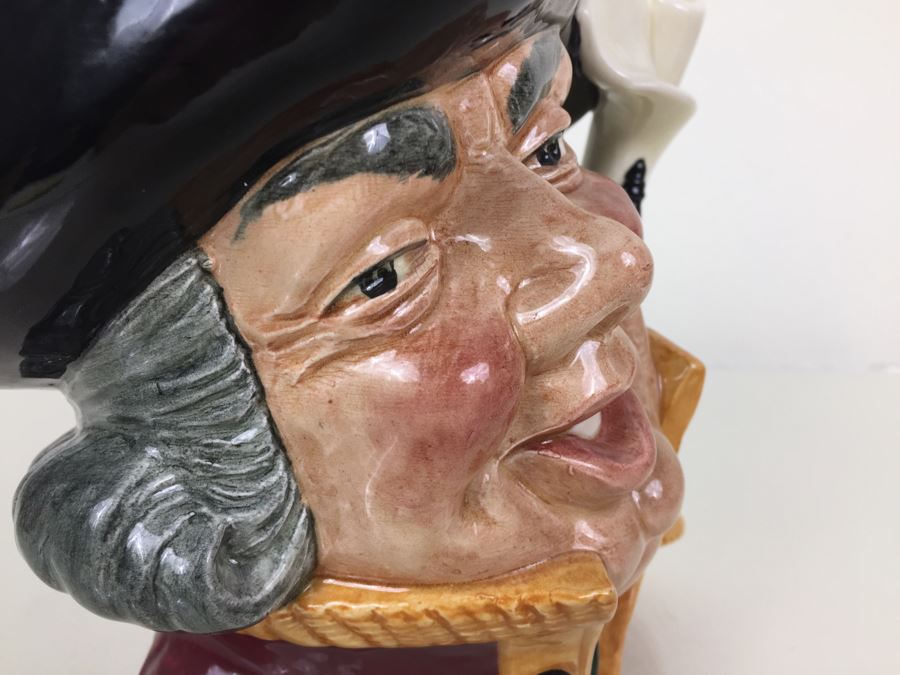 Royal Doulton Large 'Town Crier' D6530 Character Pitcher 1959 [Photo 11]