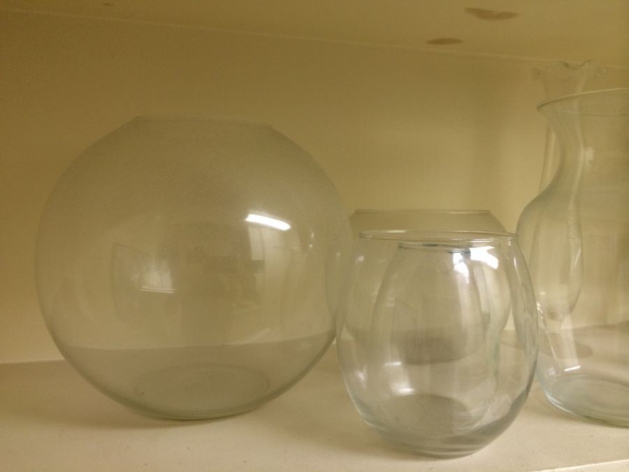 Glass Vase Lot [Photo 4]