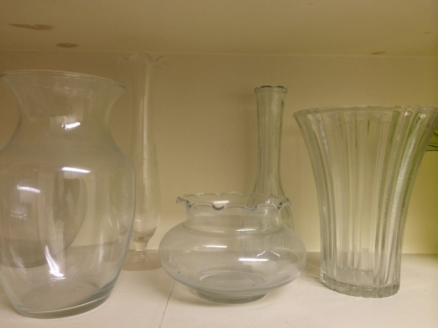 Glass Vase Lot [Photo 3]