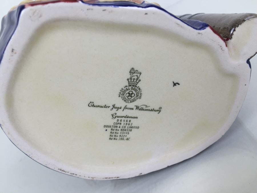 Royal Doulton Large 'Guardsman' D6568 Character Pitcher 1962 [Photo 3]