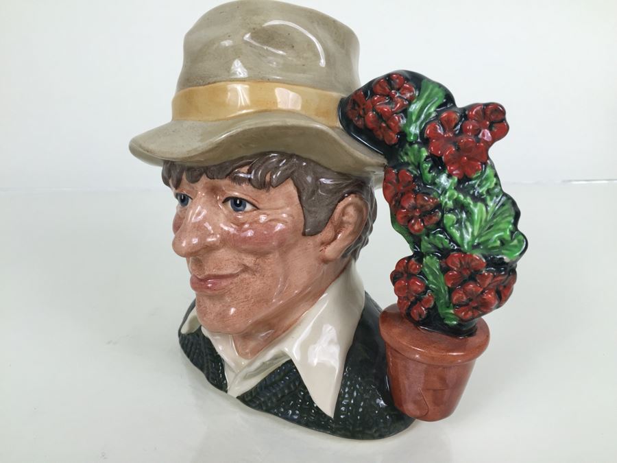 Royal Doulton Large 'The Gardener' D6867 Character Pitcher 1990 [Photo 5]