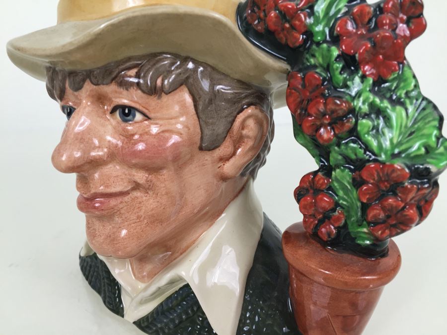 Royal Doulton Large 'The Gardener' D6867 Character Pitcher 1990 [Photo 6]