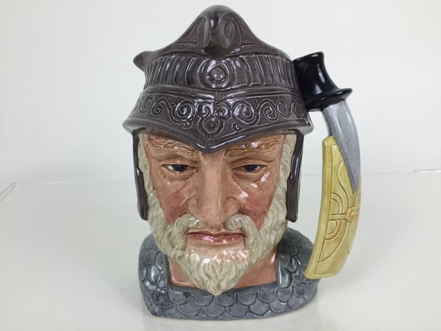 Royal Doulton Large 'Gladiator' D6550 Character Pitcher 1960 [Photo 1]
