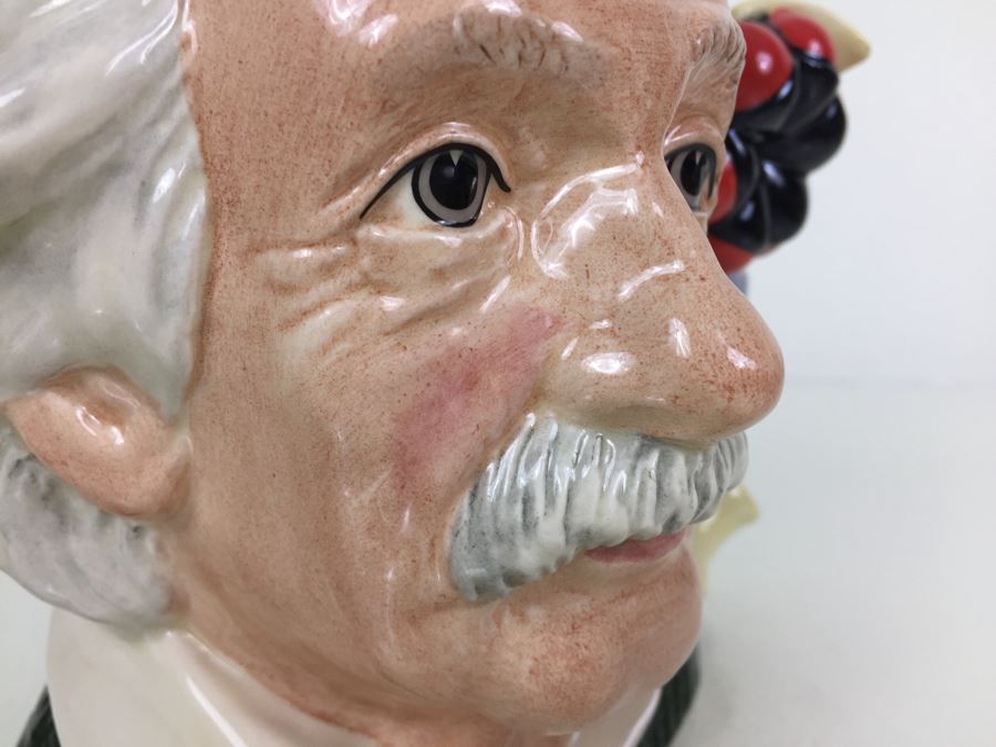 Royal Doulton Large 'Albert Einstein' D7023 Character Pitcher 1995 [Photo 10]