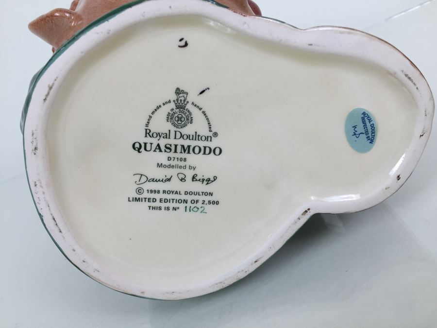 Royal Doulton Large 'Quasimodo' D7108 Character Pitcher 1998 Limited Edition 1,102 Of 2,500 [Photo 3]