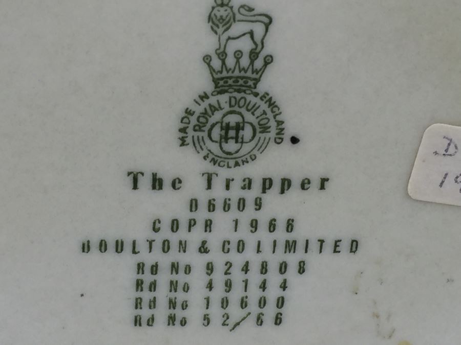 Royal Doulton Large 'The Trapper' D6609 Character Pitcher 1966 [Photo 10]