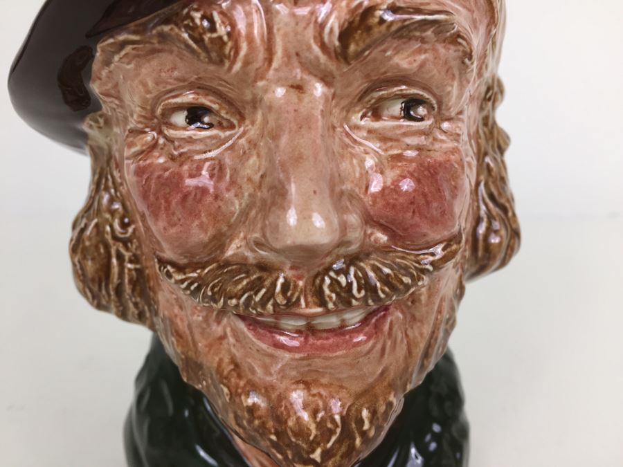Royal Doulton Large 'Robin Hood' RN847681 Character Pitcher 1946 [Photo 2]