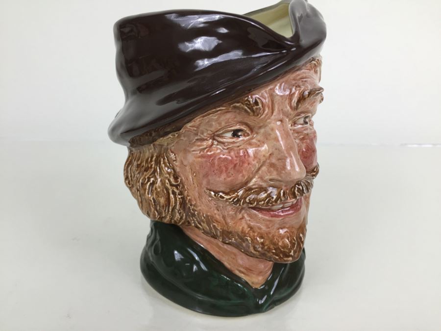 Royal Doulton Large 'Robin Hood' RN847681 Character Pitcher 1946 [Photo 11]