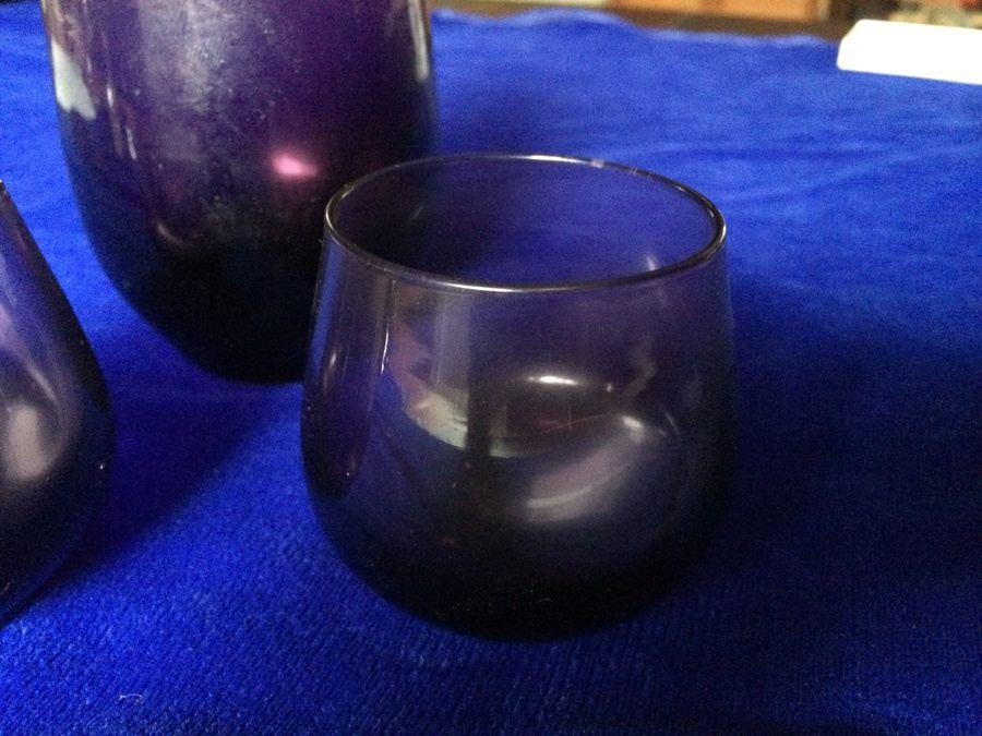 Purple Glass Pitcher and Glasses [Photo 3]