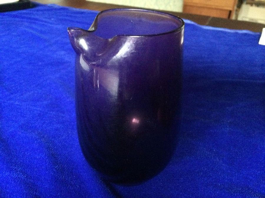 Purple Glass Pitcher and Glasses [Photo 4]