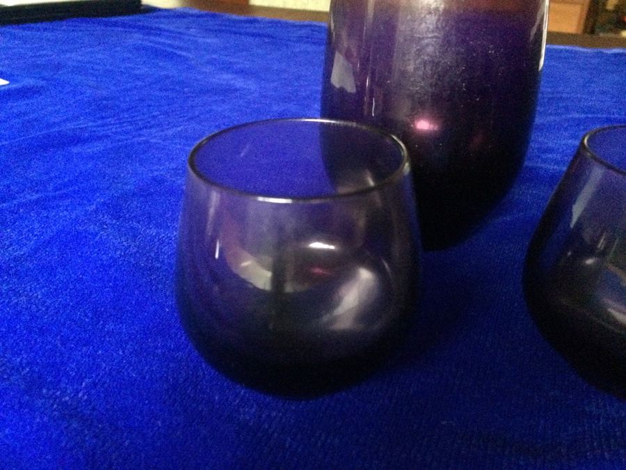 Purple Glass Pitcher and Glasses [Photo 2]