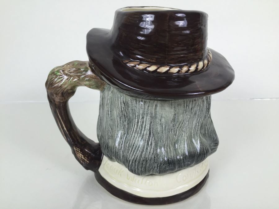 Royal Doulton Large 'Izaak Walton' D6404 Character Pitcher 1953 Compleat-Angler [Photo 10]