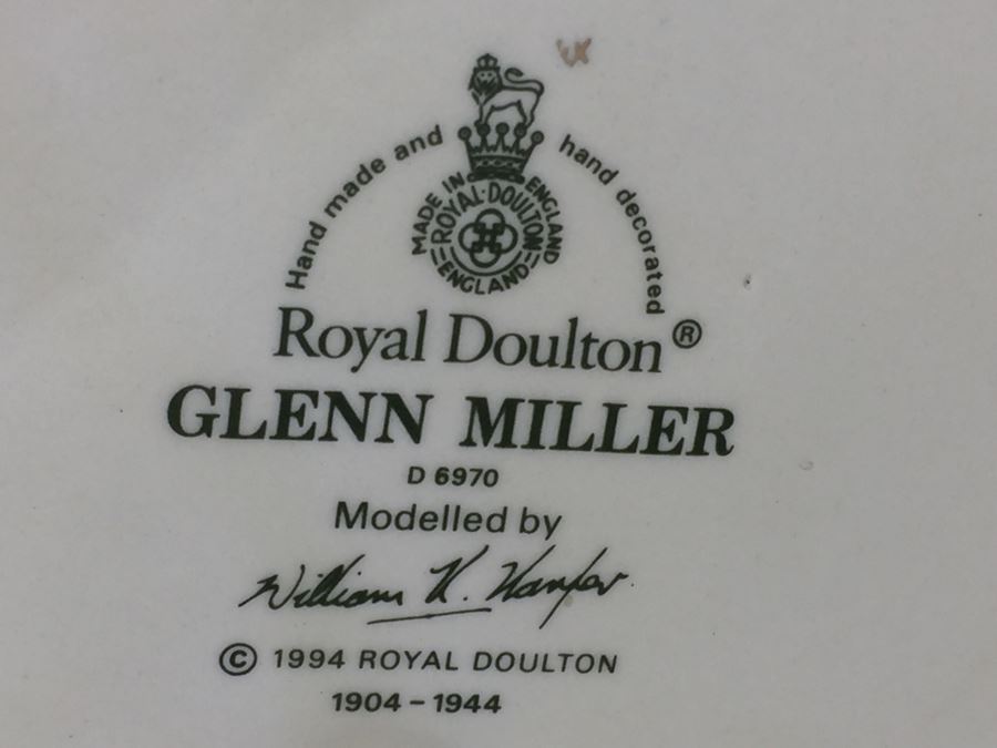 Royal Doulton Large 'Glenn Miller' D6970 Character Jug 1994 [Photo 12]
