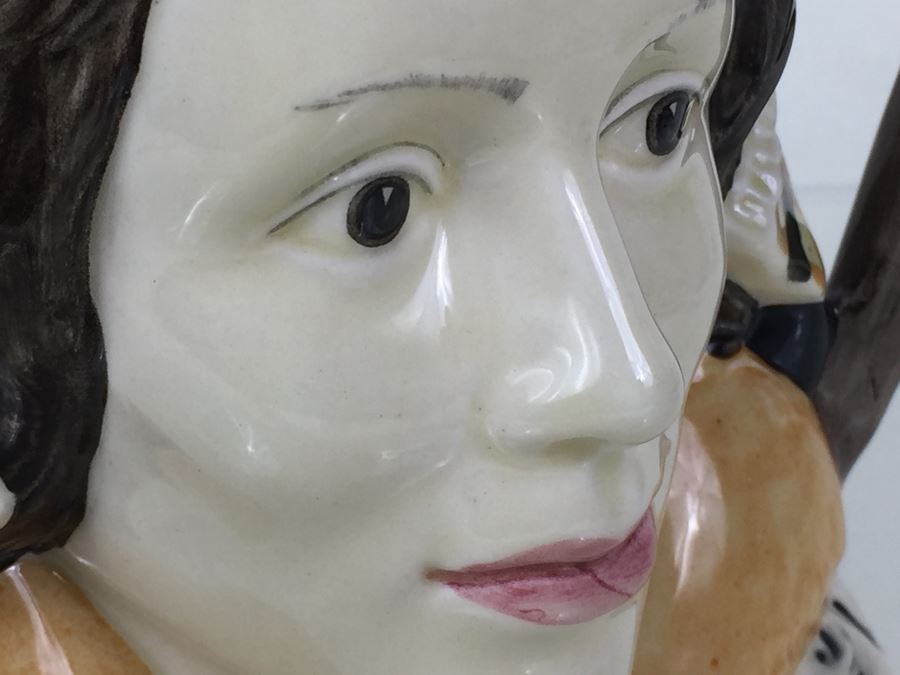 Royal Doulton Large 'Catherine Howard' D6645 Character Pitcher 1977 [Photo 11]