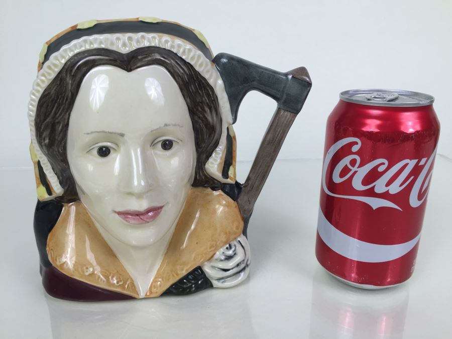 Royal Doulton Large 'Catherine Howard' D6645 Character Pitcher 1977 [Photo 4]