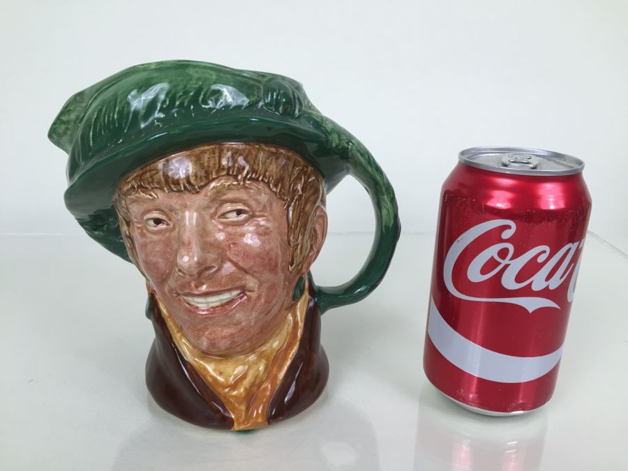 Royal Doulton Large ''arriet' RN847682 Character Pitcher 1946 [Photo 4]