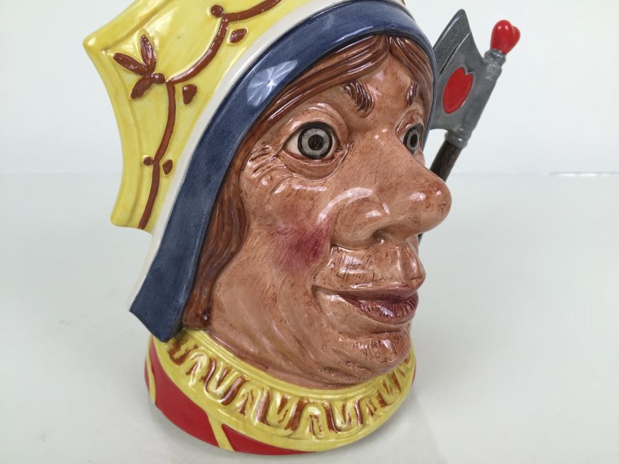 Royal Doulton Large 'The Red Queen' D6777 Character Jug 1987 [Photo 9]