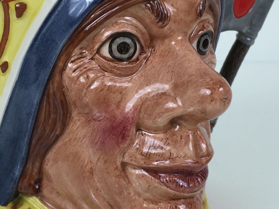 Royal Doulton Large 'The Red Queen' D6777 Character Jug 1987 [Photo 10]