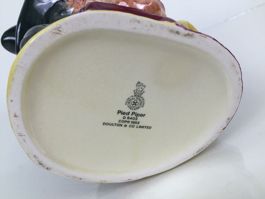 Royal Doulton Large 'Pied Piper' D6403 Character Pitcher 1953 [Photo 15]
