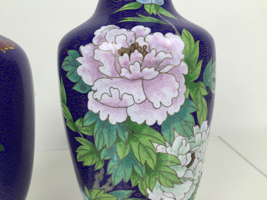 Pair Of Tall Blue Chinese Cloisonne Vases [Photo 10]