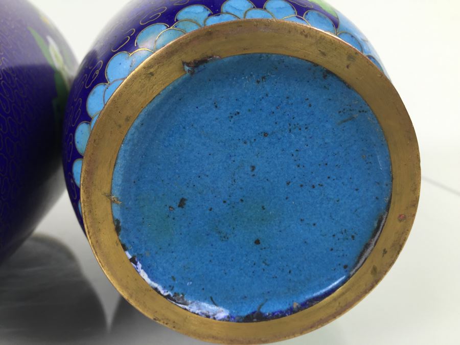 Pair Of Tall Blue Chinese Cloisonne Vases [Photo 19]