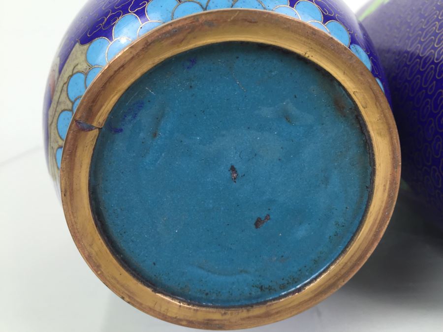 Pair Of Tall Blue Chinese Cloisonne Vases [Photo 18]