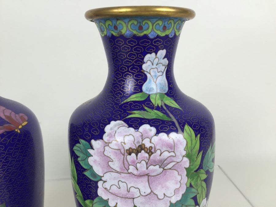 Pair Of Tall Blue Chinese Cloisonne Vases [Photo 9]
