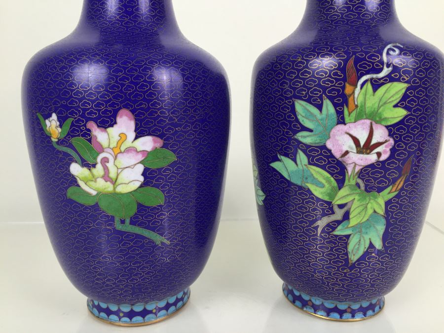 Pair Of Tall Blue Chinese Cloisonne Vases [Photo 14]