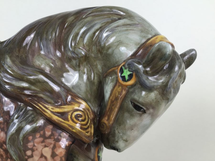 Royal Doulton Large 'St. George' HN2067 Character Figure With Wooden Base Stand [Photo 5]