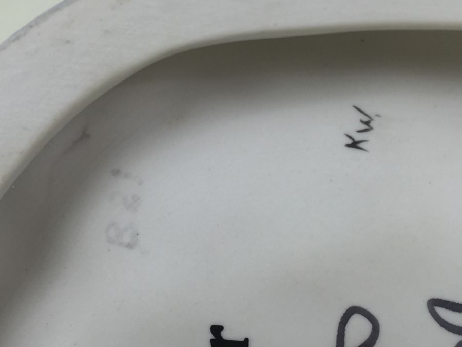 Royal Doulton Large 'General Washington At Prayer Winter At Valley Forge 1777-1778' HN2861 Character Figure With Wooden Bas 1974 Limited Edition 184 Of 750 Signed By Michael Doulton And Sculptor Laszlo Ispanky Matte Finish Estimate $2,400 [Photo 20]