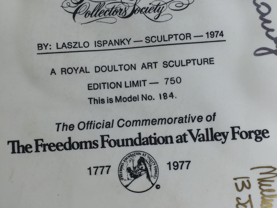 Royal Doulton Large 'General Washington At Prayer Winter At Valley Forge 1777-1778' HN2861 Character Figure With Wooden Bas 1974 Limited Edition 184 Of 750 Signed By Michael Doulton And Sculptor Laszlo Ispanky Matte Finish Estimate $2,400 [Photo 23]