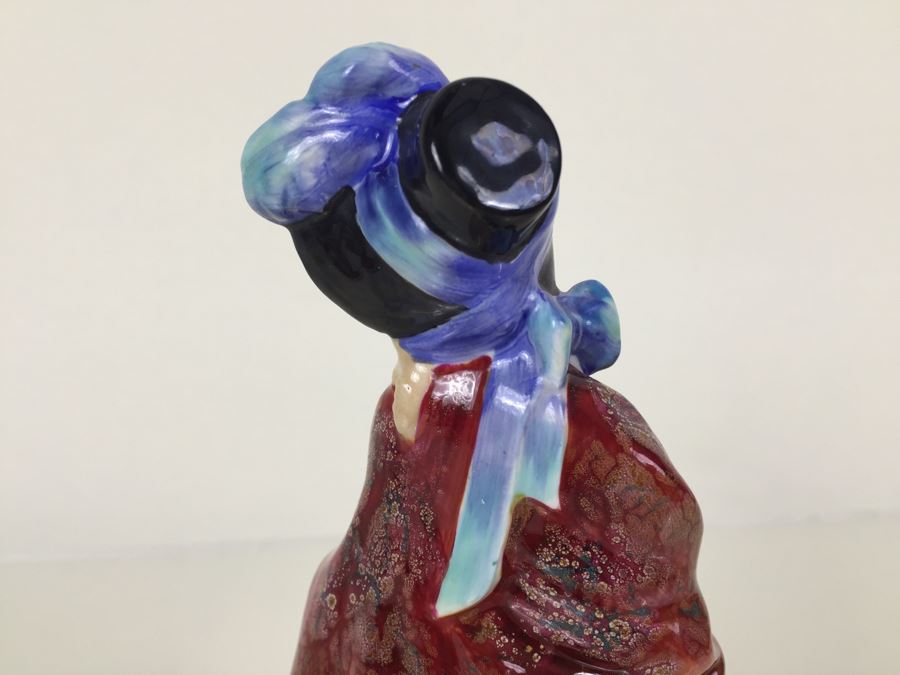 Royal Doulton Figurine 'Paisley Shawl' HN1987 [Photo 11]